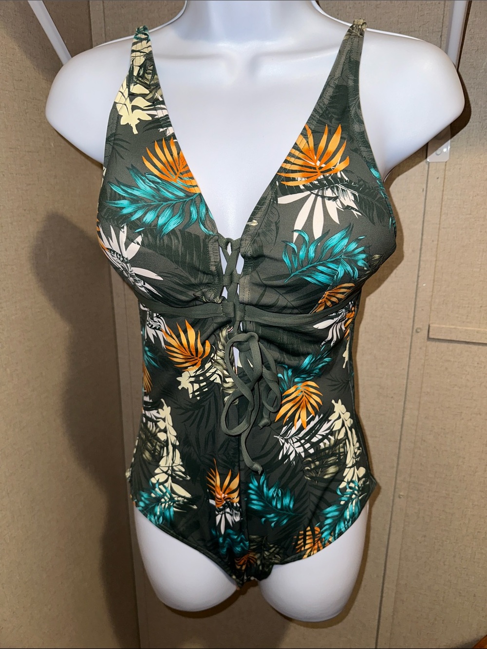 Moontide Women’s Swimsuit Size 12